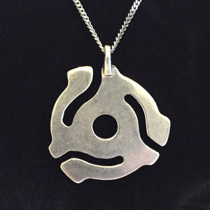 45RPM RECORD ADAPTER PENDANT & CURB CHAIN NECKLACE